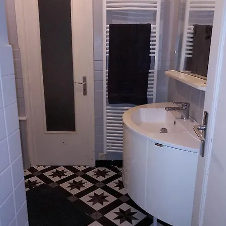 L'appart De Babou Rez De Chaussee Parking Free Draps Wifi Apartment Thiers